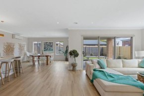 Phillip Island Escape by Ready Set Stay, Cowes